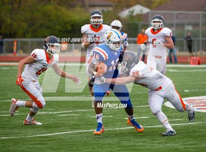 Thumbnail 3 in Buffalo Grove @ East St. Louis (IHSA 7A Quarterfinal) photogallery.