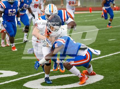 Thumbnail 2 in Buffalo Grove @ East St. Louis (IHSA 7A Quarterfinal) photogallery.