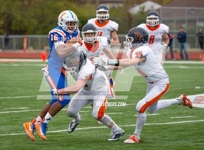 Thumbnail 3 in Buffalo Grove @ East St. Louis (IHSA 7A Quarterfinal) photogallery.