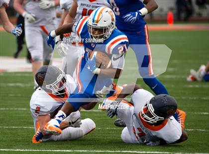Thumbnail 2 in Buffalo Grove @ East St. Louis (IHSA 7A Quarterfinal) photogallery.