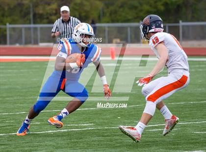 Thumbnail 1 in Buffalo Grove @ East St. Louis (IHSA 7A Quarterfinal) photogallery.