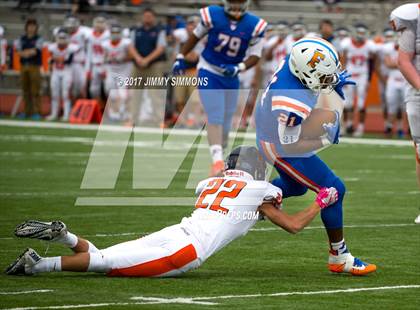 Thumbnail 3 in Buffalo Grove @ East St. Louis (IHSA 7A Quarterfinal) photogallery.