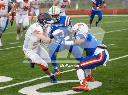 Thumbnail 1 in Buffalo Grove @ East St. Louis (IHSA 7A Quarterfinal) photogallery.