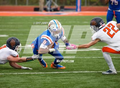 Thumbnail 3 in Buffalo Grove @ East St. Louis (IHSA 7A Quarterfinal) photogallery.