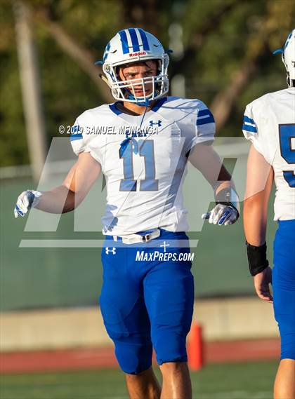 Thumbnail 3 in Creighton Prep @ Lincoln High photogallery.