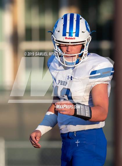 Thumbnail 1 in Creighton Prep @ Lincoln High photogallery.