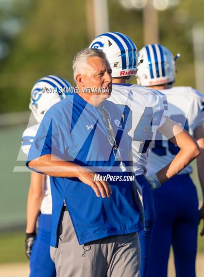 Thumbnail 1 in Creighton Prep @ Lincoln High photogallery.