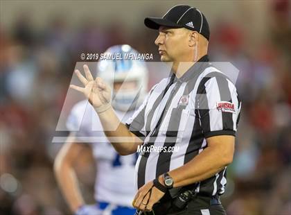 Thumbnail 3 in Creighton Prep @ Lincoln High photogallery.