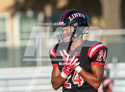 Thumbnail 3 in Creighton Prep @ Lincoln High photogallery.