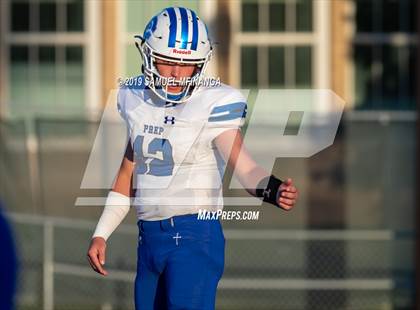 Thumbnail 3 in Creighton Prep @ Lincoln High photogallery.
