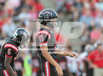 Thumbnail 2 in Creighton Prep @ Lincoln High photogallery.