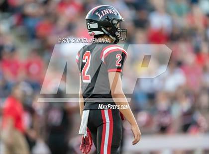 Thumbnail 2 in Creighton Prep @ Lincoln High photogallery.