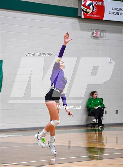 Thumbnail 3 in D'Hanis vs Round Top-Carmine (UIL Volleyball 1A Region III Semifinal) photogallery.