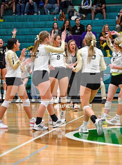 Thumbnail 1 in D'Hanis vs Round Top-Carmine (UIL Volleyball 1A Region III Semifinal) photogallery.