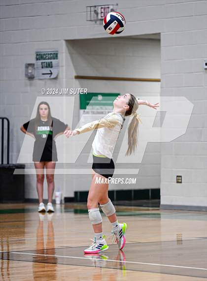 Thumbnail 2 in D'Hanis vs Round Top-Carmine (UIL Volleyball 1A Region III Semifinal) photogallery.