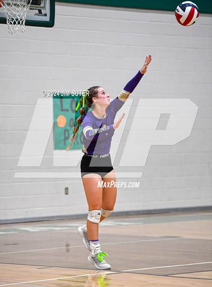 Thumbnail 1 in D'Hanis vs Round Top-Carmine (UIL Volleyball 1A Region III Semifinal) photogallery.