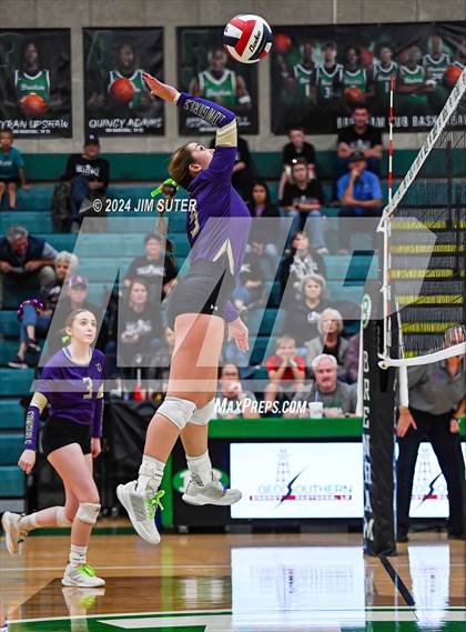 Thumbnail 1 in D'Hanis vs Round Top-Carmine (UIL Volleyball 1A Region III Semifinal) photogallery.