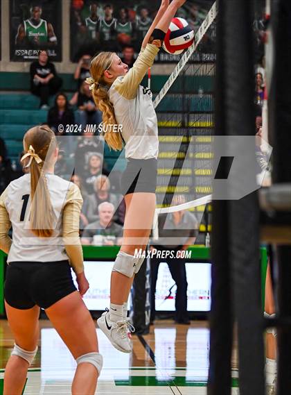 Thumbnail 2 in D'Hanis vs Round Top-Carmine (UIL Volleyball 1A Region III Semifinal) photogallery.