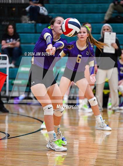 Thumbnail 3 in D'Hanis vs Round Top-Carmine (UIL Volleyball 1A Region III Semifinal) photogallery.