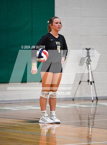 Thumbnail 3 in D'Hanis vs Round Top-Carmine (UIL Volleyball 1A Region III Semifinal) photogallery.
