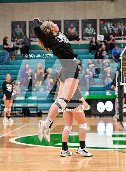 Thumbnail 3 in D'Hanis vs Round Top-Carmine (UIL Volleyball 1A Region III Semifinal) photogallery.
