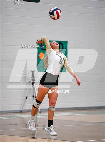 Thumbnail 2 in D'Hanis vs Round Top-Carmine (UIL Volleyball 1A Region III Semifinal) photogallery.