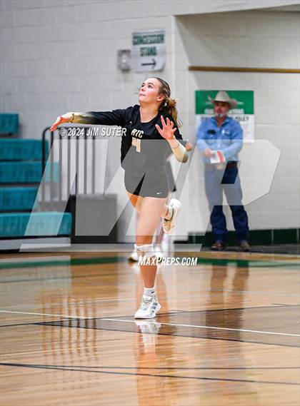 Thumbnail 1 in D'Hanis vs Round Top-Carmine (UIL Volleyball 1A Region III Semifinal) photogallery.