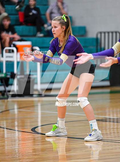 Thumbnail 2 in D'Hanis vs Round Top-Carmine (UIL Volleyball 1A Region III Semifinal) photogallery.
