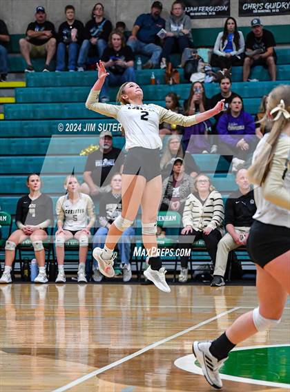 Thumbnail 3 in D'Hanis vs Round Top-Carmine (UIL Volleyball 1A Region III Semifinal) photogallery.