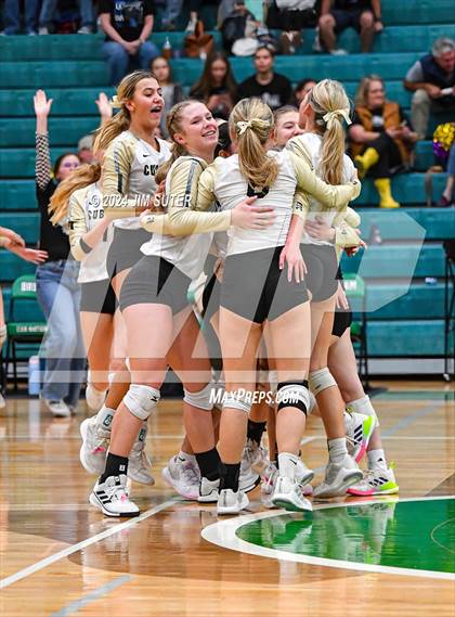 Thumbnail 2 in D'Hanis vs Round Top-Carmine (UIL Volleyball 1A Region III Semifinal) photogallery.