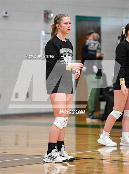 Thumbnail 1 in D'Hanis vs Round Top-Carmine (UIL Volleyball 1A Region III Semifinal) photogallery.