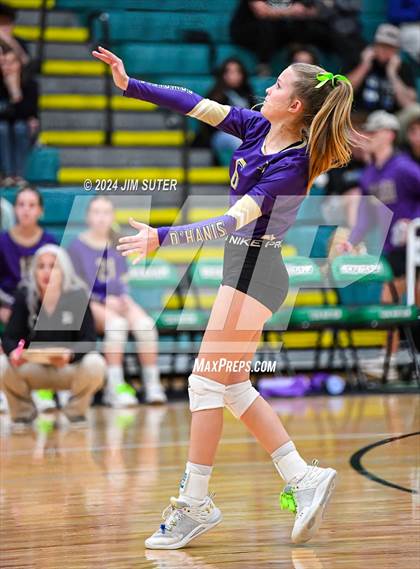 Thumbnail 3 in D'Hanis vs Round Top-Carmine (UIL Volleyball 1A Region III Semifinal) photogallery.