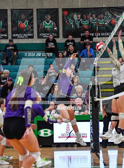 Thumbnail 2 in D'Hanis vs Round Top-Carmine (UIL Volleyball 1A Region III Semifinal) photogallery.