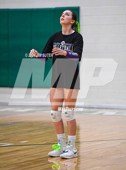 Thumbnail 3 in D'Hanis vs Round Top-Carmine (UIL Volleyball 1A Region III Semifinal) photogallery.