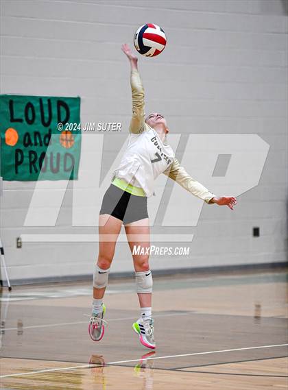 Thumbnail 1 in D'Hanis vs Round Top-Carmine (UIL Volleyball 1A Region III Semifinal) photogallery.
