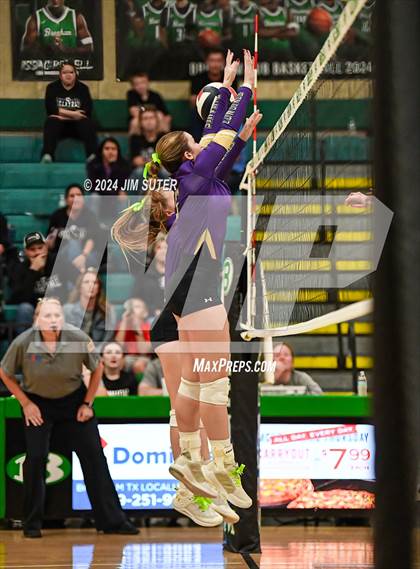 Thumbnail 2 in D'Hanis vs Round Top-Carmine (UIL Volleyball 1A Region III Semifinal) photogallery.