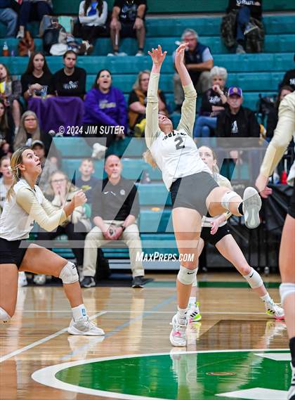 Thumbnail 1 in D'Hanis vs Round Top-Carmine (UIL Volleyball 1A Region III Semifinal) photogallery.