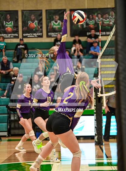 Thumbnail 1 in D'Hanis vs Round Top-Carmine (UIL Volleyball 1A Region III Semifinal) photogallery.