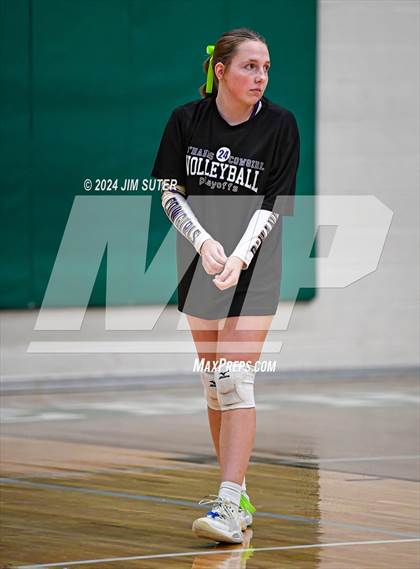 Thumbnail 2 in D'Hanis vs Round Top-Carmine (UIL Volleyball 1A Region III Semifinal) photogallery.