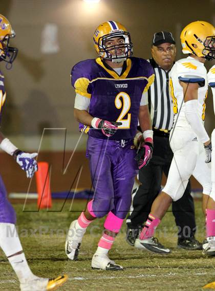 Thumbnail 1 in Lynwood vs. Firebaugh (Lynwood City Classic)  photogallery.