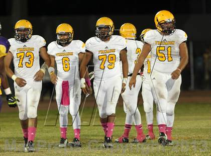 Thumbnail 3 in Lynwood vs. Firebaugh (Lynwood City Classic)  photogallery.
