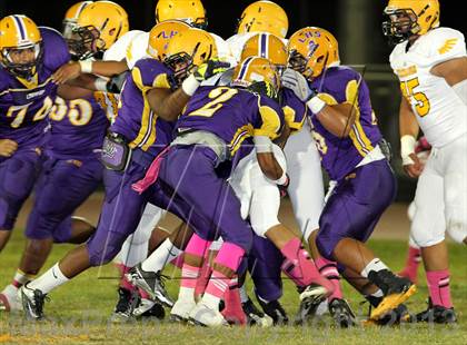 Thumbnail 1 in Lynwood vs. Firebaugh (Lynwood City Classic)  photogallery.