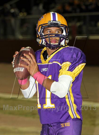 Thumbnail 3 in Lynwood vs. Firebaugh (Lynwood City Classic)  photogallery.