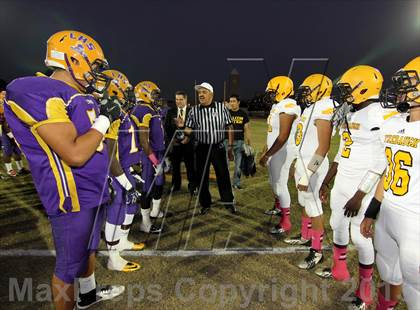 Thumbnail 2 in Lynwood vs. Firebaugh (Lynwood City Classic)  photogallery.