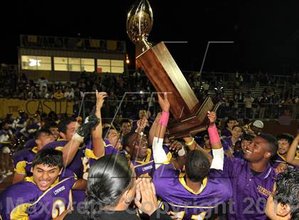 Thumbnail 3 in Lynwood vs. Firebaugh (Lynwood City Classic)  photogallery.