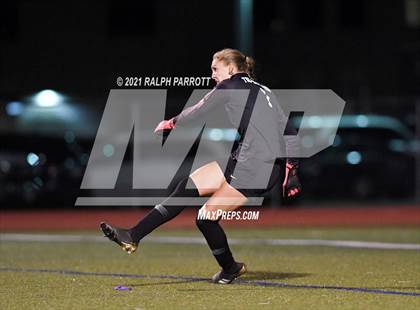 Thumbnail 1 in The Woodlands vs Kingwood Park (I-10 Shootout) photogallery.