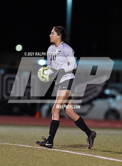 Thumbnail 1 in The Woodlands vs Kingwood Park (I-10 Shootout) photogallery.