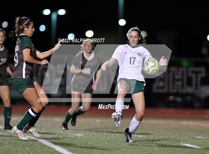 Thumbnail 3 in The Woodlands vs Kingwood Park (I-10 Shootout) photogallery.