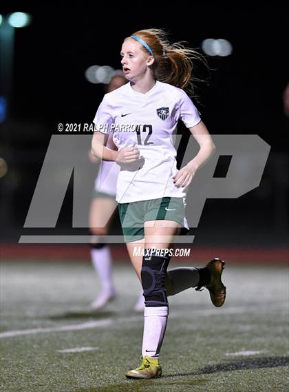 Thumbnail 3 in The Woodlands vs Kingwood Park (I-10 Shootout) photogallery.
