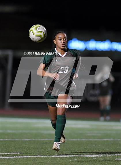 Thumbnail 2 in The Woodlands vs Kingwood Park (I-10 Shootout) photogallery.